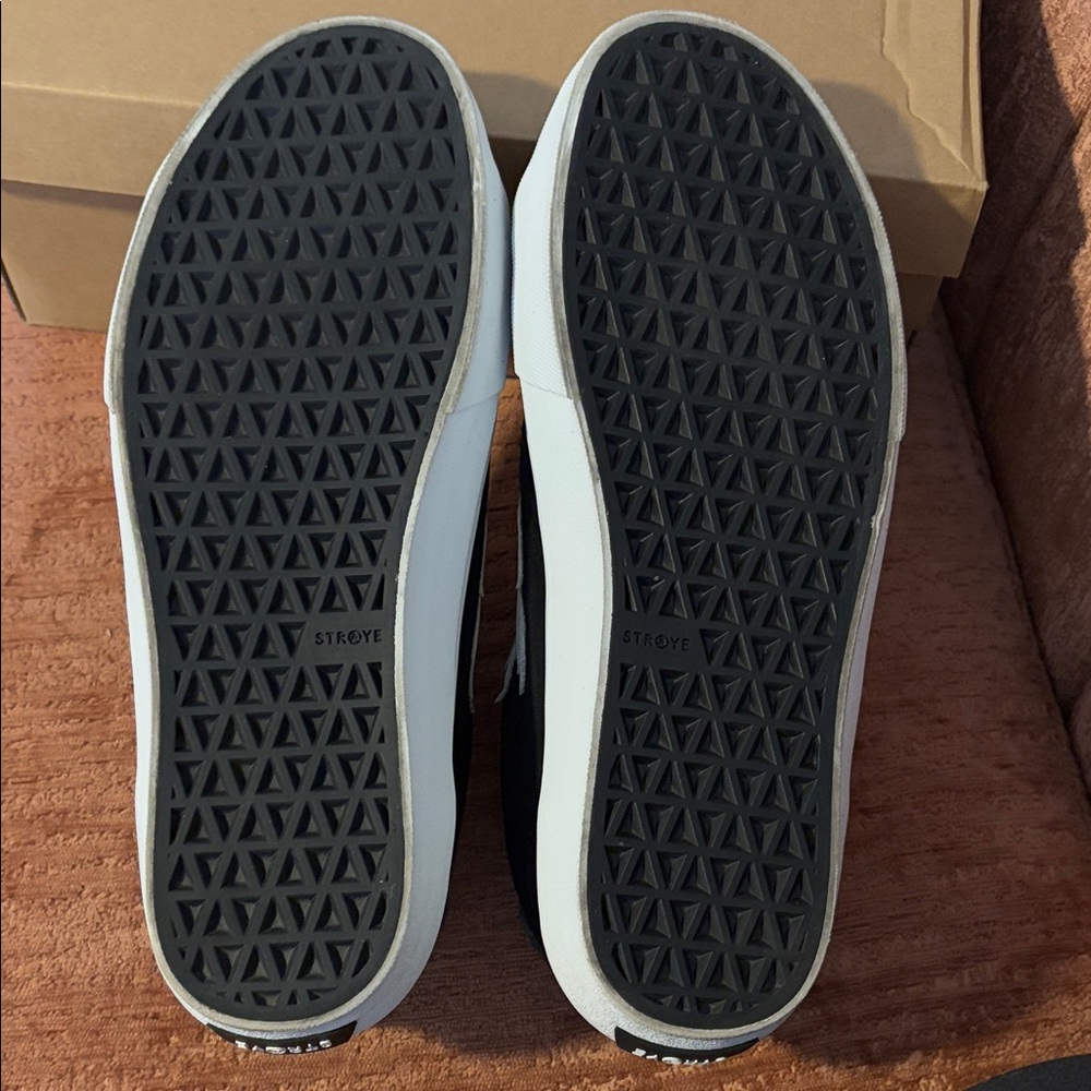 STRAYE Logan Vintage Black suede white flame skater sneakers, size US Men’s 10 - Picture 9 of 11